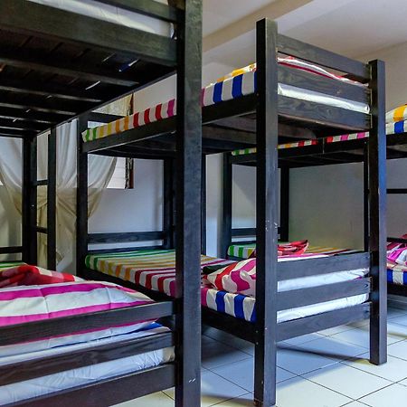 Auberge de jeunesse Ayo Homtel à Île de Mactan Extérieur photo